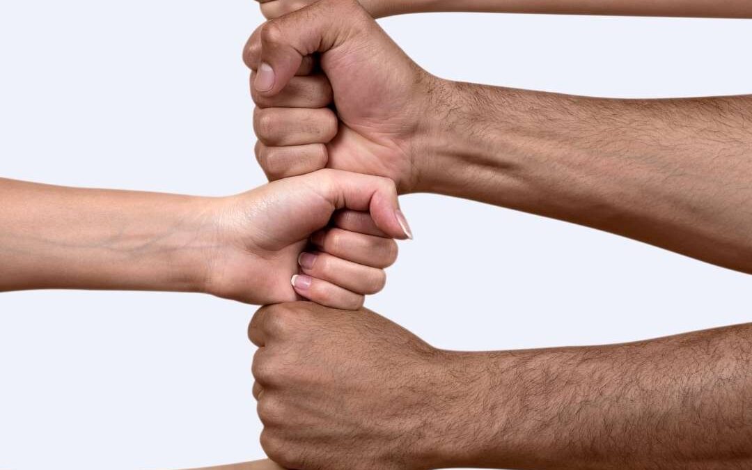 Puhelinryhmä – Omaisille, läheisellä psyykkisen oireilun lisäksi haasteita päihteiden / riippuvuuksien kanssa